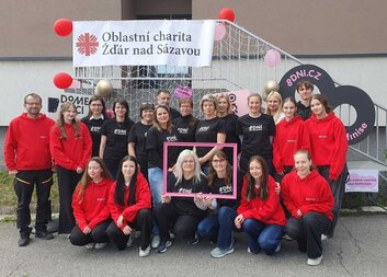 Aktuality z našich Charit: Pomáháme srdcem, sportem i vizí pro budoucnost