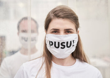 Pošlete prvomájovou PUSU! Pomůže Charitě i proti koronaviru