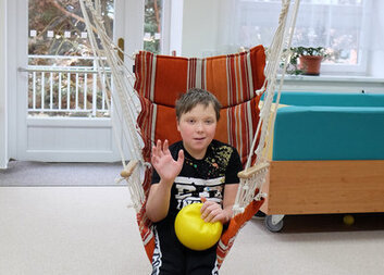 Laskavá a respektující komunikace je pro pracovníky Charity součástí práce