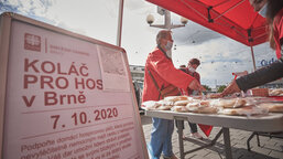 Lidé přispěli do sbírky Koláč pro hospic 2020 rekordní částkou 1 267 547 korun 