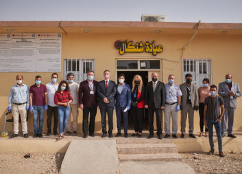 V Sinjaru zničeném Islámským státem Charita postavila 2 kliniky. Nyní je předala místním