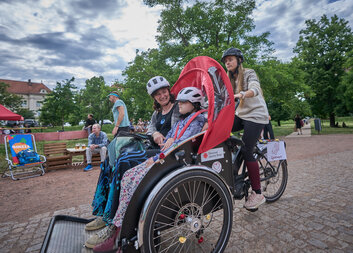 Dobrovolnické centrum zve na projížďku Lužánkami v cyklorikše